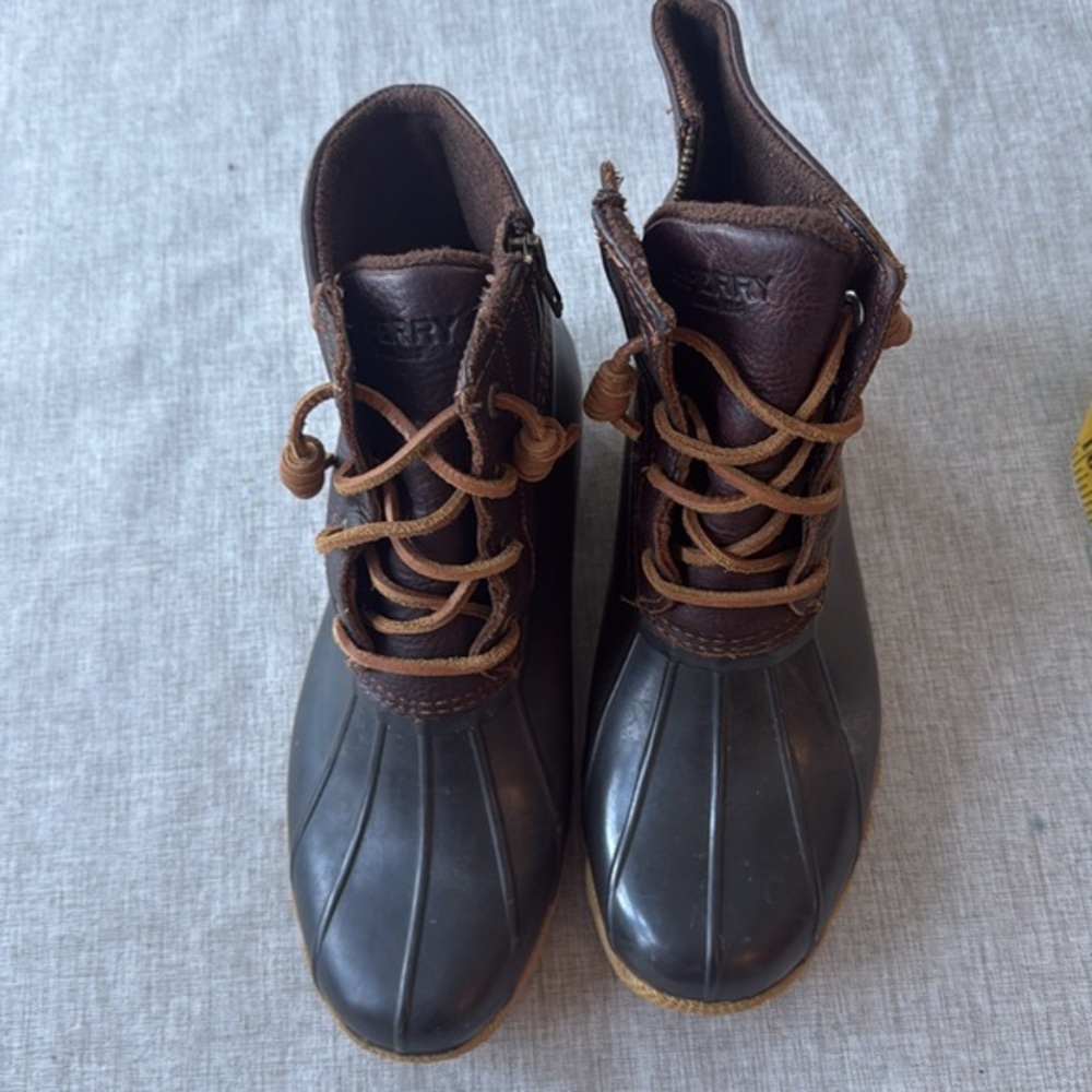 Sperry Saltwater Leather Rubber Waterproof Water Resistant Snow Rain Women’s 7.5 - Picture 3 of 11